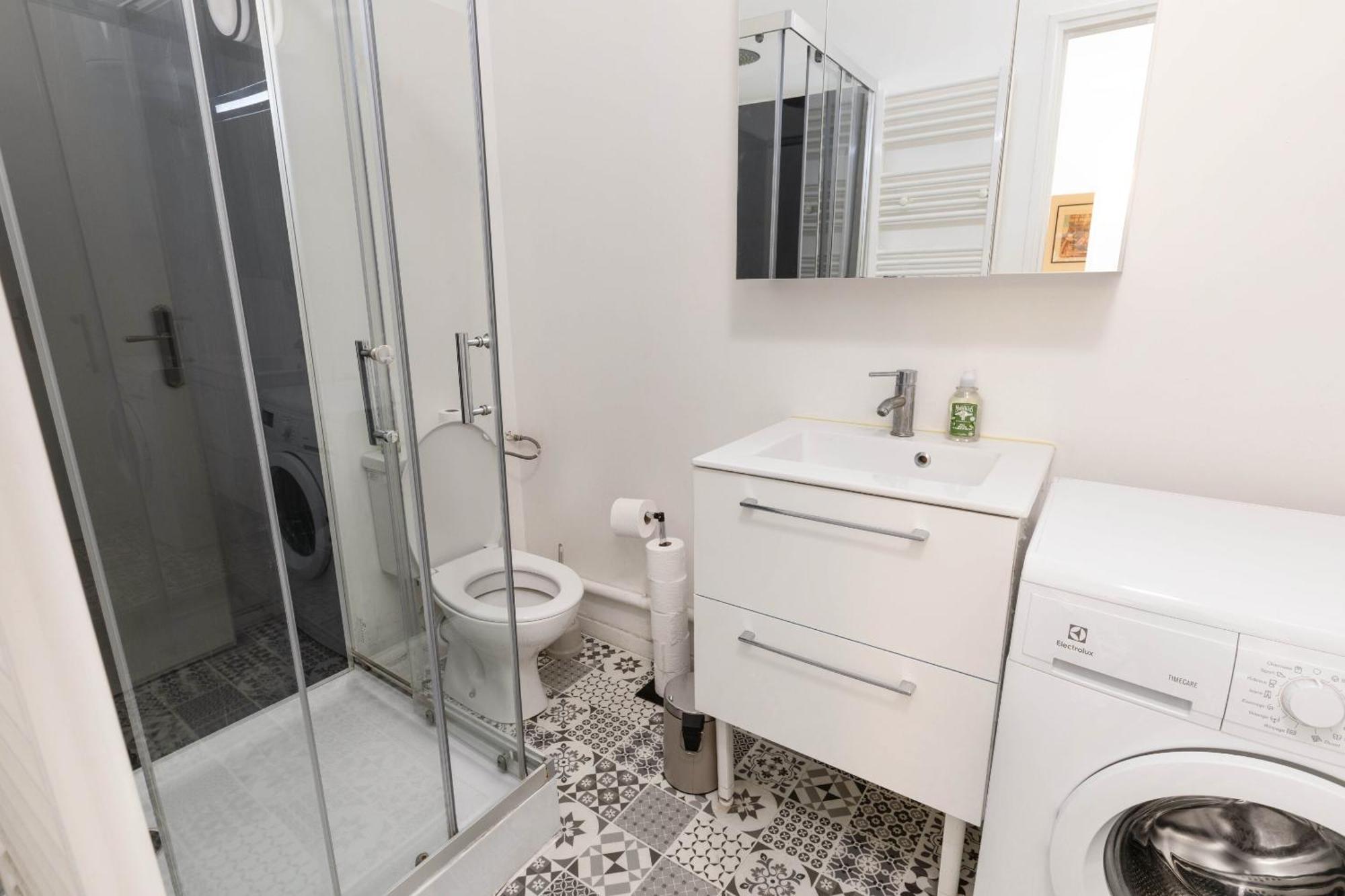 Apartment Marais Renard Paris